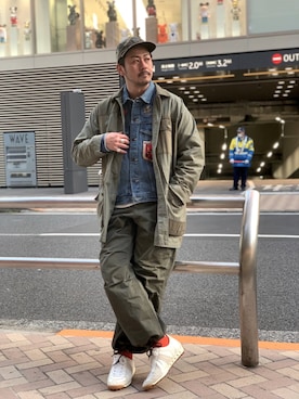 「AVIREX（アヴィレックス）のアイテム（デニムジャケット）」を使った、Junichiさん（メンズ・180cm）の冬コーディネート