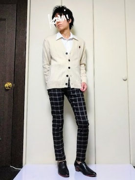 「H&M（エイチ・アンド・エム）のアイテム（カーディガン/ボレロ）」を使った、kamiさん（メンズ・173cm）の秋コーディネート