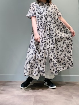 「PUAL CE CIN（ピュアルセシン）のアイテム（ワンピース/ドレス）」を使った、とみいなつみさん（レディース・155cm）の夏コーディネート