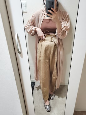 「トゥモローランド」｜「アイテム（チノパンツ）」を使った、928imayaさん（レディース・154cm）の春コーディネート