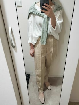 「BALLSEY（ボールジィ）のポリエステルコットンツイード ハイウエストテーパードパンツ（その他パンツ、ベージュ系）」を使った、928imayaさん（レディース・154cm）の春コーディネート