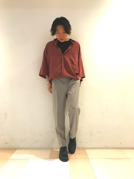 「HARE（ハレ）のBIGモダールシャツ(HARE)（シャツ/ブラウス、レッド系）」を使った、Daikiさん（メンズ・170cm）の春コーディネート