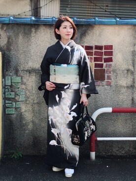 「尾峨佐染繍のアイテム（浴衣、ブラック系）」を使った、ゆうこりんさん（レディース・160cm）の春コーディネート