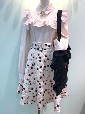 「RoseMarie seoir（ローズマリーソワール）のアイテム」を使った、RoseMarie seoir officialさん（レディース・160cm）の春コーディネート