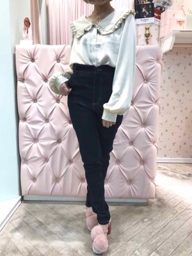 「アイテム（サンダル、ピンク系）」を使った、RoseMarie seoir officialさん（レディース・160cm）の春コーディネート