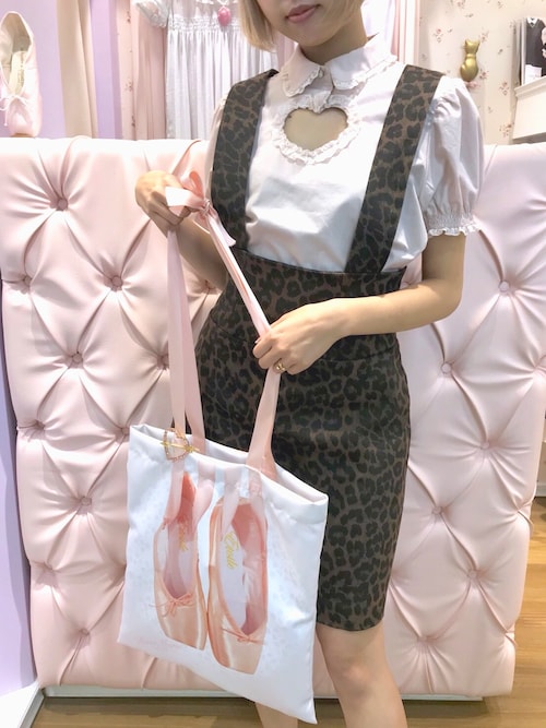 RoseMarie seoirRoseMarie seoir officialさんのシャツ/ブラウスを使っ  