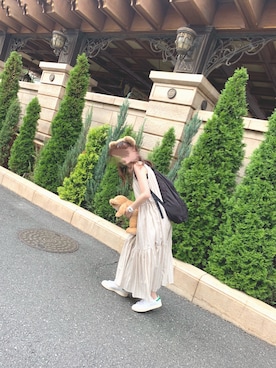 「titivate（ティティベイト）のﾃｨｱｰﾄﾞﾉｰｽﾘｰﾌﾞﾘﾗｯｸｽﾜﾝﾋﾟｰｽ（ワンピース、ベージュ系）」を使った、mmmさん（レディース・155cm）の秋コーディネート