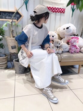 「アイテム（デニムスカート、ホワイト系）」を使った、cocoさん（レディース・153cm）の春コーディネート