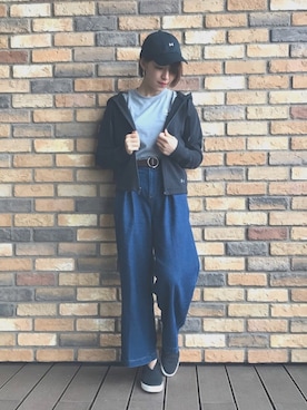 「キャップ女子」｜「アイテム（スリッポン）」を使った、K A N Aさん（レディース・161cm）の冬コーディネート