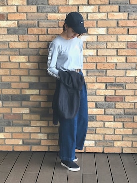 「キャップ女子」｜「アイテム（スリッポン）」を使った、K A N Aさん（レディース・161cm）の冬コーディネート