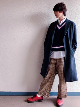 「tk.TAKEO KIKUCHI（ティーケータケオキクチ）のアイテム（チェスターコート）」を使った、すけっちさん（メンズ・180cm）の冬コーディネート