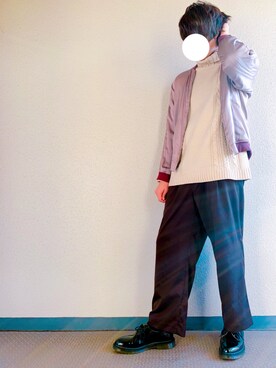 「リバーシブル」｜「アイテム（アナログ腕時計）」を使った、すけっちさん（メンズ・180cm）の冬コーディネート