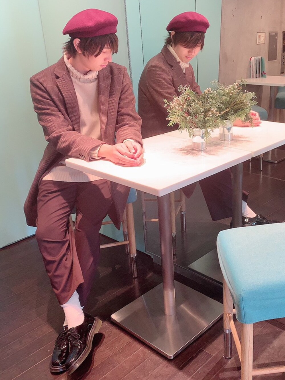 「年末WEAR感謝祭、おしゃれさんと繋がりたい、チェスターコート、タートルネック、ワイドパンツ、Daniel Wellington、Dr.Martens、ベレー帽」｜「JOURNAL STANDARDの【SOUTH WALES】CHK CHESTER / チェックチェスターコート　#（チェスターコート、ブラウン系）」を使った、すけっちさん（メンズ・180cm）の冬コーディネートの1枚目の写真