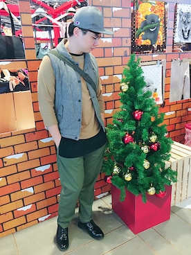 「RAGEBLUE（レイジブルー）のアイテム（ダウンベスト）」を使った、JeffCさん（メンズ・180cm）の冬コーディネート