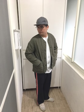 「RAGEBLUE（レイジブルー）のアイテム（ミリタリージャケット）」を使った、JeffCさん（メンズ・180cm）の冬コーディネート