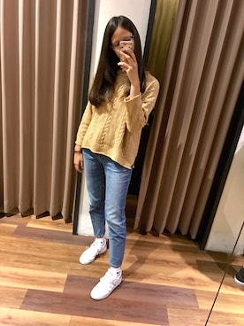 「QUEEN SHOP（クイーンショップ）のアイテム（ニット/セーター、ベージュ系）」を使った、黃筱淇さん（レディース・170cm）の冬コーディネート