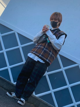 「ROLLING CRADLE（ローリングクレイドル）のアイテム（ベスト）」を使った、まるおしさん（レディース・160cm）の秋コーディネート
