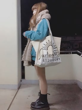 「シアタープロダクツ(THEATRE PRODUCTS)」｜「アイテム（ブーツ）」を使った、キノさん（レディース・153cm）の冬コーディネート
