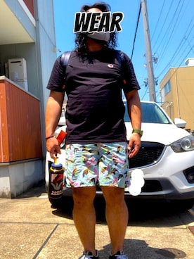 「FRUIT OF THE LOOM（フルーツオブザルーム）のヘビーウェイト クルーネック Tシャツ(胸ワッペン) TokyoTshirt.st 別注モデル｜FRUIT OF THE LOOM(フルーツオブザルーム)（Tシャツ/カットソー、ブルー系）」を使った、musashi634さん（メンズ・172cm）の夏コーディネート