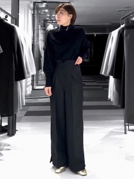 「UNITED TOKYO（ユナイテッドトウキョウ）のボリュームスリーブニット（ニット/セーター）」を使った、Noel🕊さん（レディース・162cm）の冬コーディネート