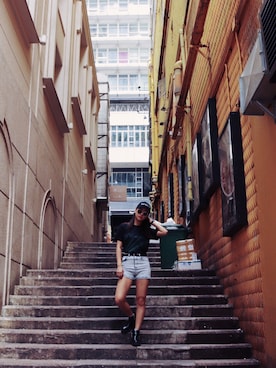 「Afends（アフェンズ）のアイテム（バッグ）」を使った、Yu Matsumotoさん（レディース・164cm）の秋コーディネート