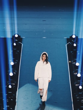 「FLOVE（フローブ）のアイテム（トップス、ホワイト系）」を使った、Yu Matsumotoさん（レディース・166cm）の秋コーディネート