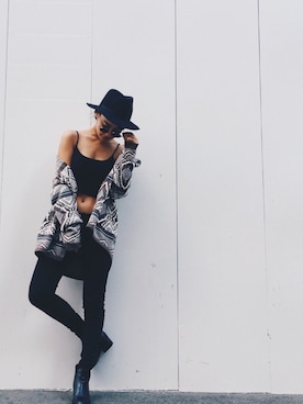 「RVCA（ルーカ）のパンツ（デニムパンツ、ブラック系）」を使った、Yu Matsumotoさん（レディース・166cm）の秋コーディネート