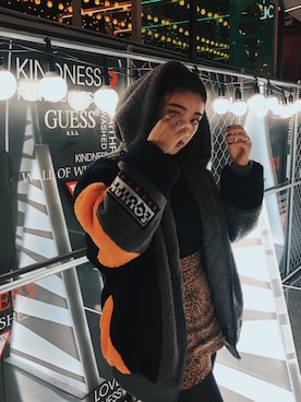 「FOREVER 21（フォーエバー トゥエンティーワン）のアイテム（スカート、ブラウン系）」を使った、Yu Matsumotoさん（レディース・166cm）の冬コーディネート