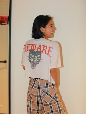 「Afends（アフェンズ）のアイテム（パンツ）」を使った、Yu Matsumotoさん（レディース・166cm）の秋コーディネート