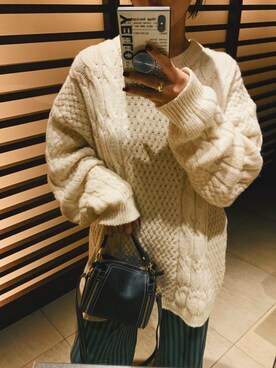「usedのアイテム（ニット/セーター、ベージュ系）」を使った、Yu Matsumotoさん（レディース・166cm）の秋コーディネート