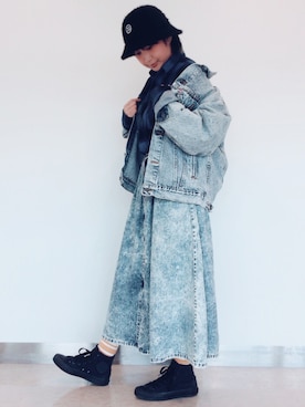 「古着屋のアイテム（デニムジャケット、ブルー系）」を使った、まつりんぬさん（レディース・157cm）の冬コーディネート
