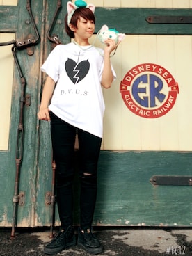 「Deviluse（Deviluse）のアイテム（Tシャツ/カットソー、ホワイト系）」を使った、まつりんぬさん（レディース・157cm）の秋コーディネート
