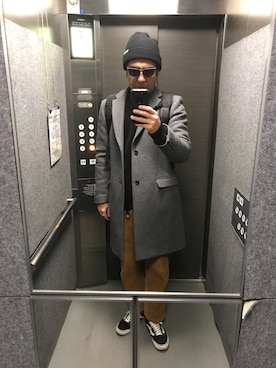「アイテム（チェスターコート）」を使った、KeRaMuoさん（メンズ・181cm・40代）の冬コーディネート