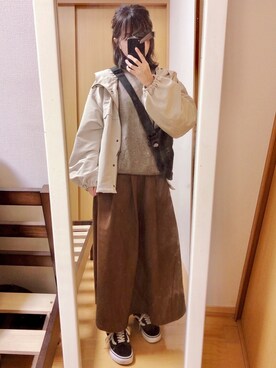 「kutir（クティール）のアイテム（マウンテンパーカー）」を使った、わらび餅さん（レディース・154cm）の秋コーディネート