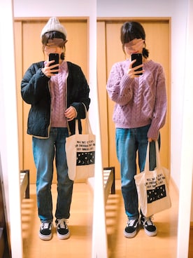「パープル×黒」｜「アイテム（デニムパンツ）」を使った、わらび餅さん（レディース・154cm）の冬コーディネート