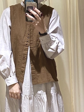 「ベスト×ワンピース」｜「アイテム（腕時計）」を使った、じうさん（レディース・158cm）の冬コーディネート