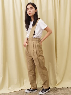 「アイテム（カーゴパンツ）」を使った、HERENCIA_SNAP さん（レディース・164cm）の春コーディネート