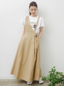 「アイテム（ジャンパースカート）」を使った、HERENCIA_SNAP さん（レディース・160cm）の夏コーディネート