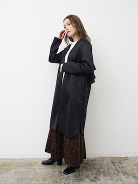 「アイテム（ノーカラーコート）」を使った、HERENCIA_SNAP さん（レディース・167cm）の冬コーディネート