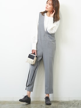 「アイテム（バッグ、ホワイト系）」を使った、HERENCIA_SNAP さん（レディース・167cm）の冬コーディネート