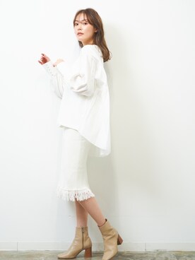 「HERENCIA（ヘレンチア）のアイテム」を使った、HERENCIA_SNAP さん（レディース・167cm）の春コーディネート