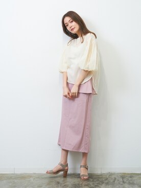 「HERENCIA（ヘレンチア）のアイテム」を使った、HERENCIA_SNAP さん（レディース・167cm）の春コーディネート