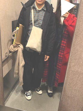 「デニムワンピース」｜「アイテム（ダウンジャケット/コート）」を使った、myu-◎さん（レディース・157cm）の冬コーディネート
