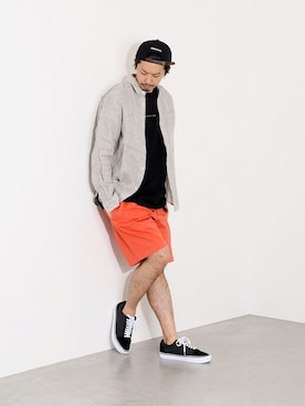 「ROKX（ロックス）のアイテム（パンツ）」を使った、NAKAさん（メンズ・175cm）の春コーディネート