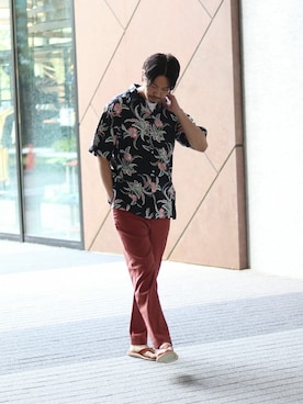 「ISLAND SLIPPER（アイランドスリッパ）のアイテム」を使った、NAKAさん（メンズ・175cm）の春コーディネート