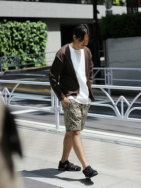 「ROKX（ロックス）のアイテム（パンツ）」を使った、NAKAさん（メンズ・175cm）の春コーディネート