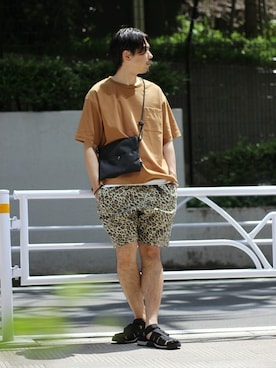 「ROKX（ロックス）のアイテム（パンツ）」を使った、NAKAさん（メンズ・175cm）の春コーディネート