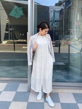 ライダースジャケットを使った ワンピース スニーカー の人気ファッションコーディネート Wear