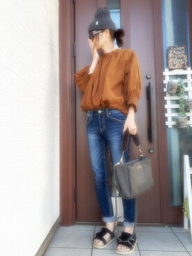 「UNIQLO（ユニクロ）のアイテム（シャツ/ブラウス、オレンジ系）」を使った、yumiさん（レディース・160cm）の秋コーディネート