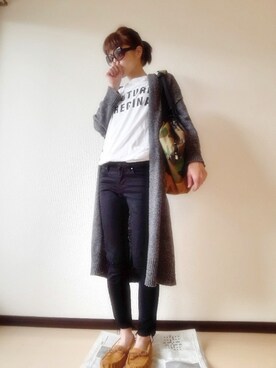 「ZARA（ザラ）のアイテム（Tシャツ/カットソー、ホワイト系）」を使った、yumiさん（レディース・160cm）の秋コーディネート